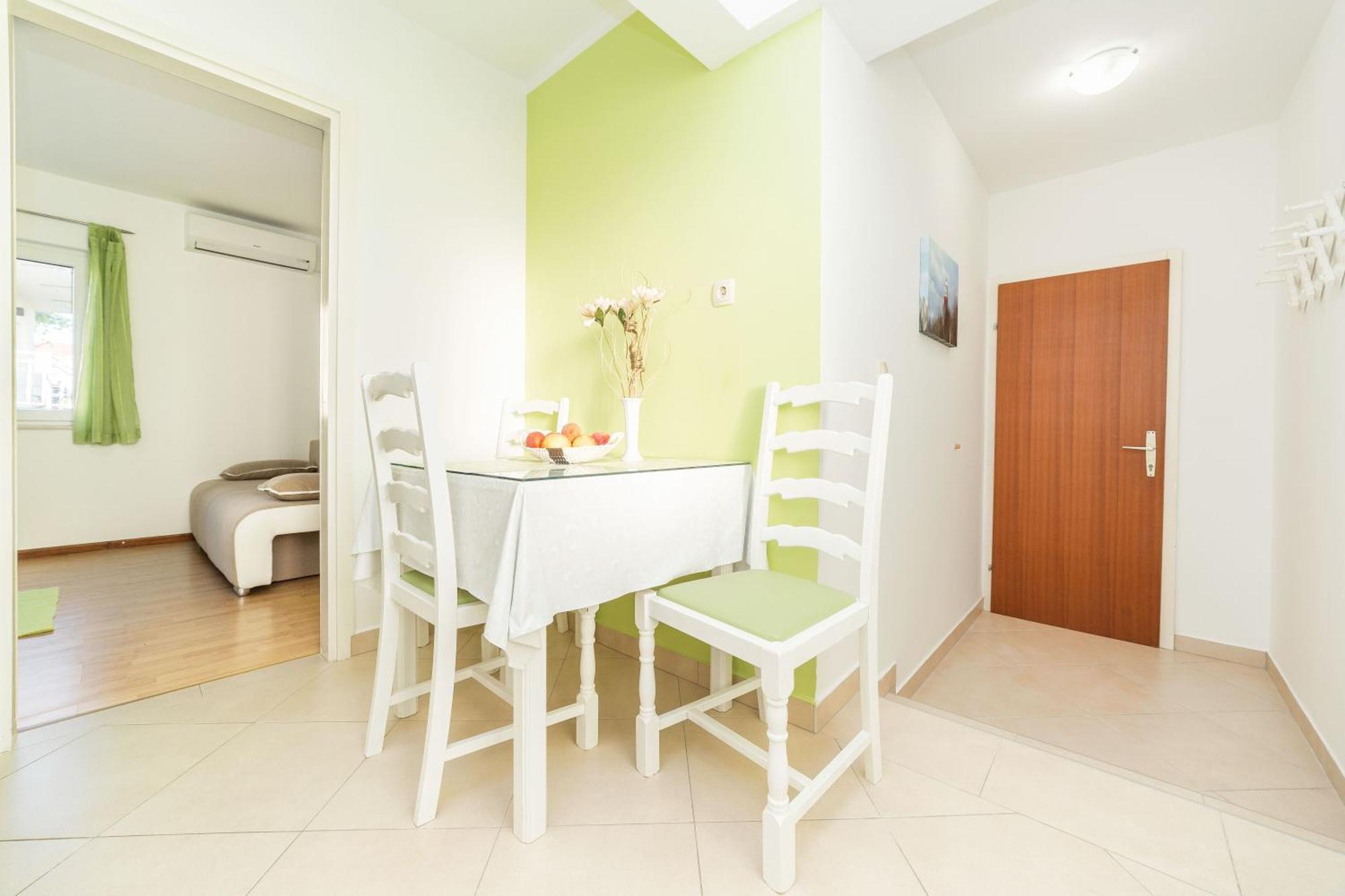 Apartments Maria Водице Экстерьер фото