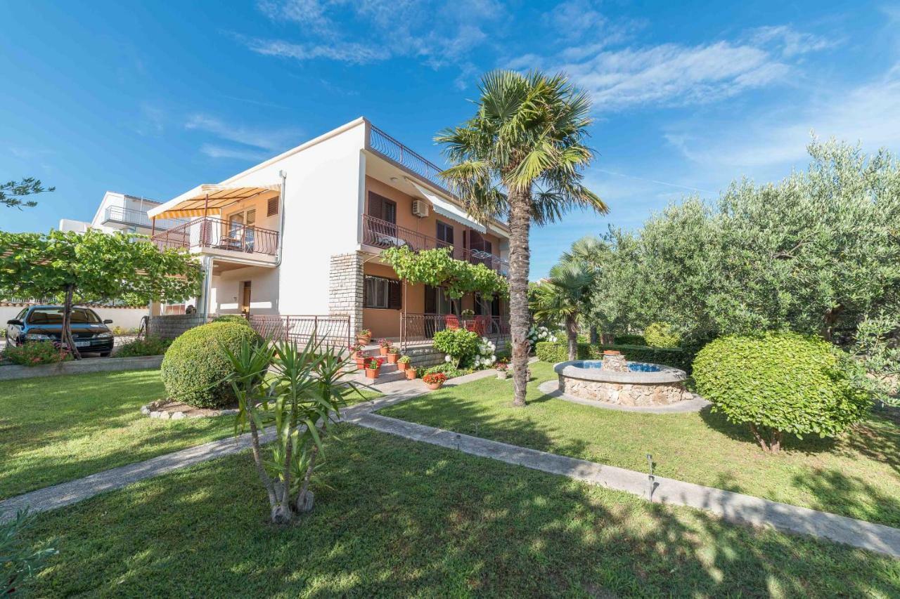 Apartments Maria Водице Экстерьер фото