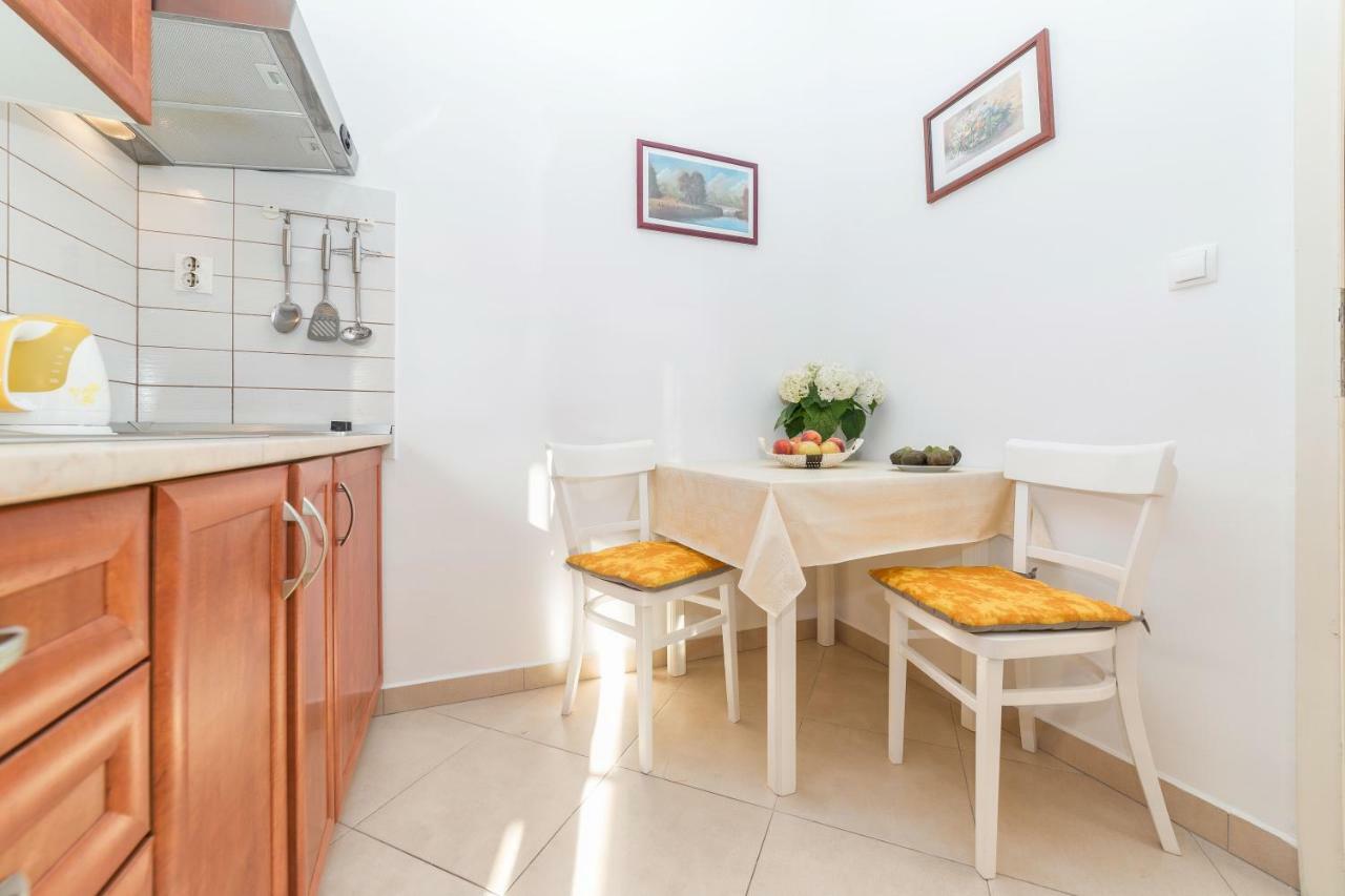 Apartments Maria Водице Экстерьер фото